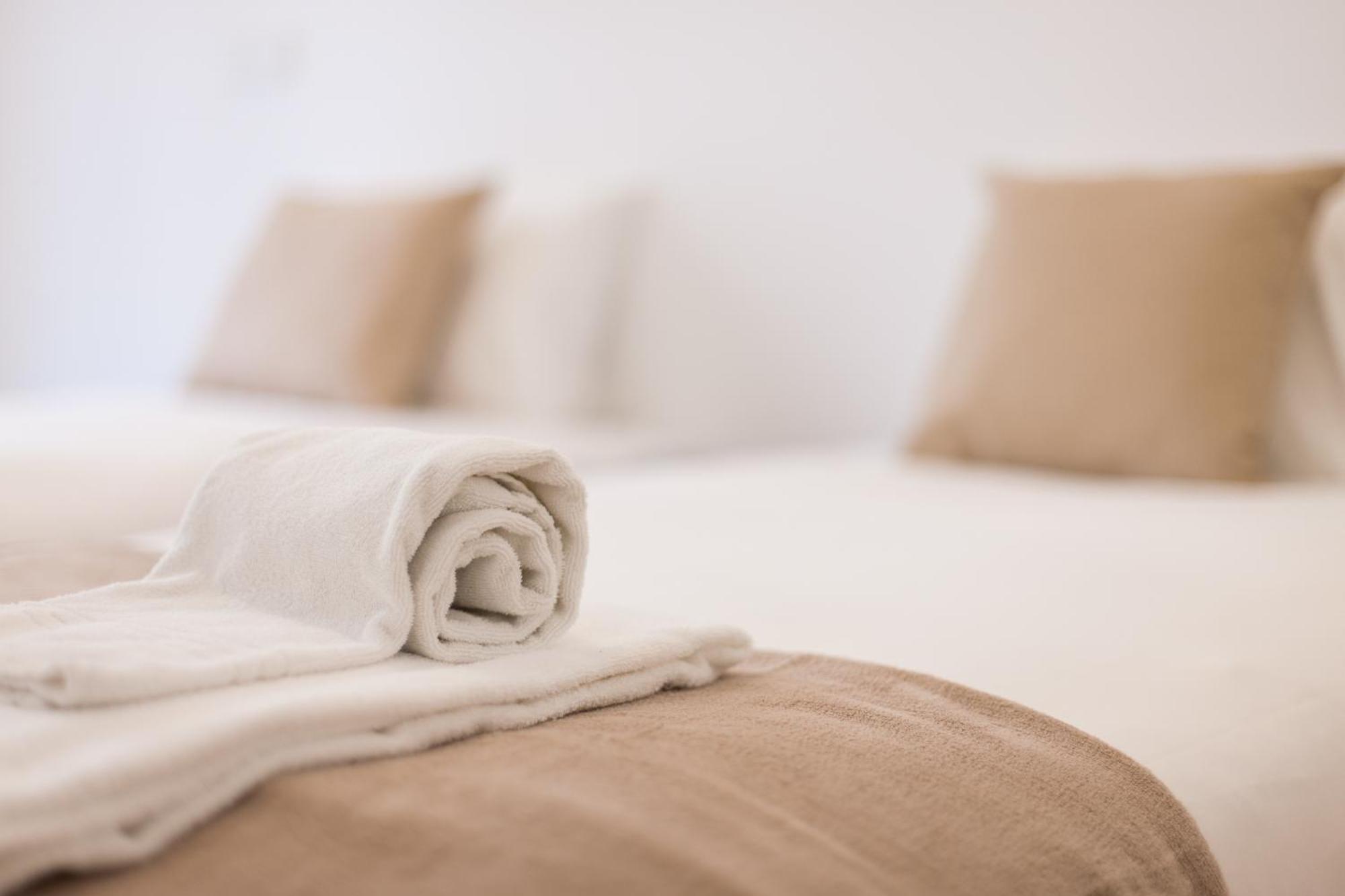 Mouraria Blue Three-Bedroom Apartment W/ Parking - By Lu Holidays Lisboa Εξωτερικό φωτογραφία