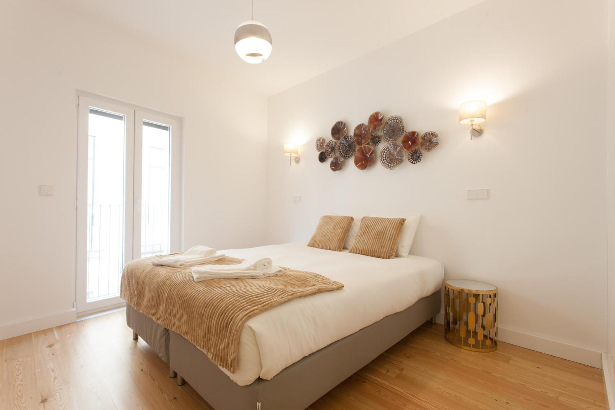 Mouraria Blue Three-Bedroom Apartment W/ Parking - By Lu Holidays Lisboa Εξωτερικό φωτογραφία